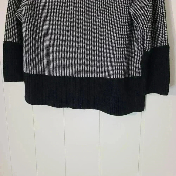 Banana Republic Black White Boxy Sweater Wool Blend Size M - Picture 3 of 7